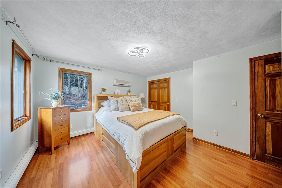 3945 Post Road Warwick, RI 02886 - Photo 13 of 41 Primary BR Suite