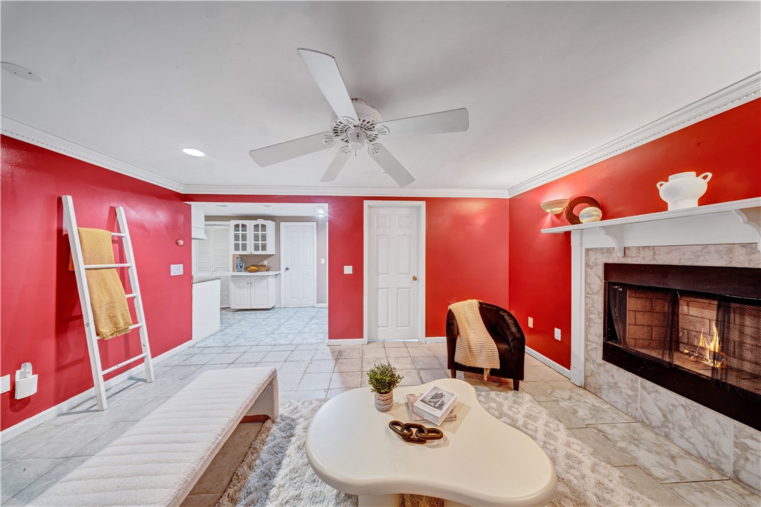 3945 Post Road Warwick, RI 02886 - Photo 20 of 41 1st Floor Family Room