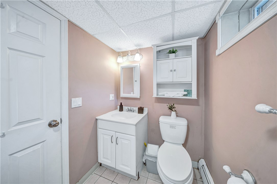 3945 Post Road Warwick, RI 02886 - Photo 23 of 41 1st Floor Full Bath