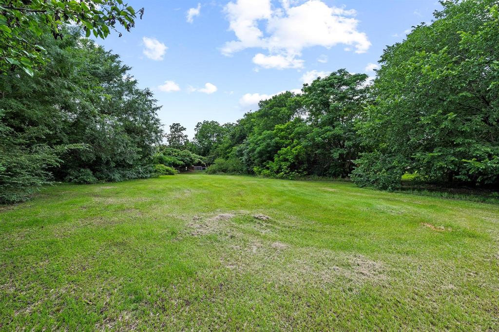 2406 Loy Lake Road Denison, TX 75020 - Photo 28 of 33