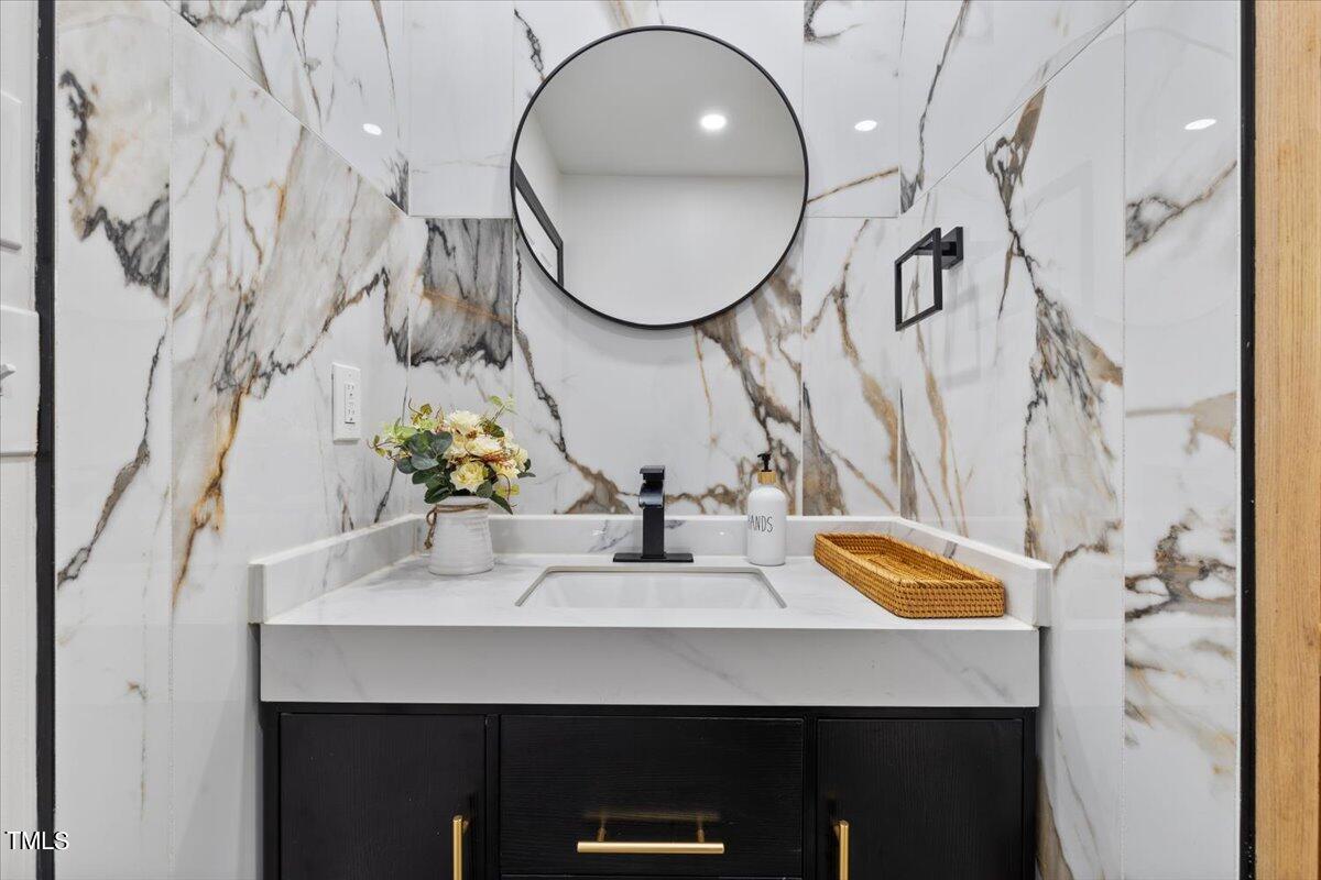 215 Latta Road Durham, NC 27712 - Photo 16 of 28 16-215 Latta Rd