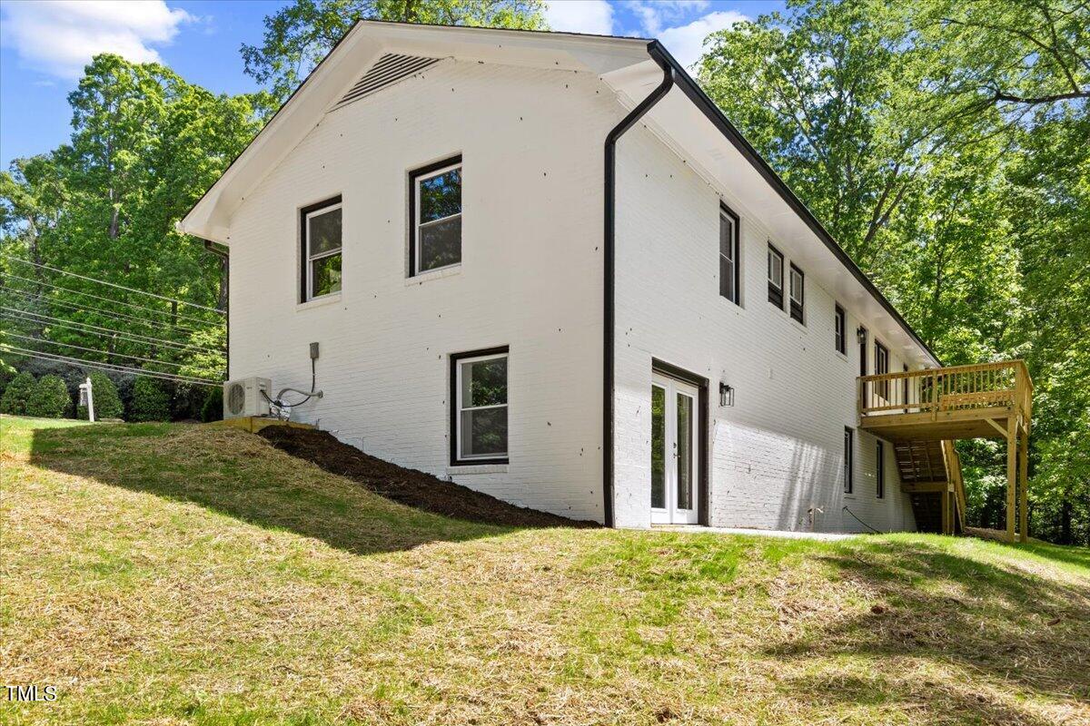 215 Latta Road Durham, NC 27712 - Photo 24 of 28 24-215 Latta Rd