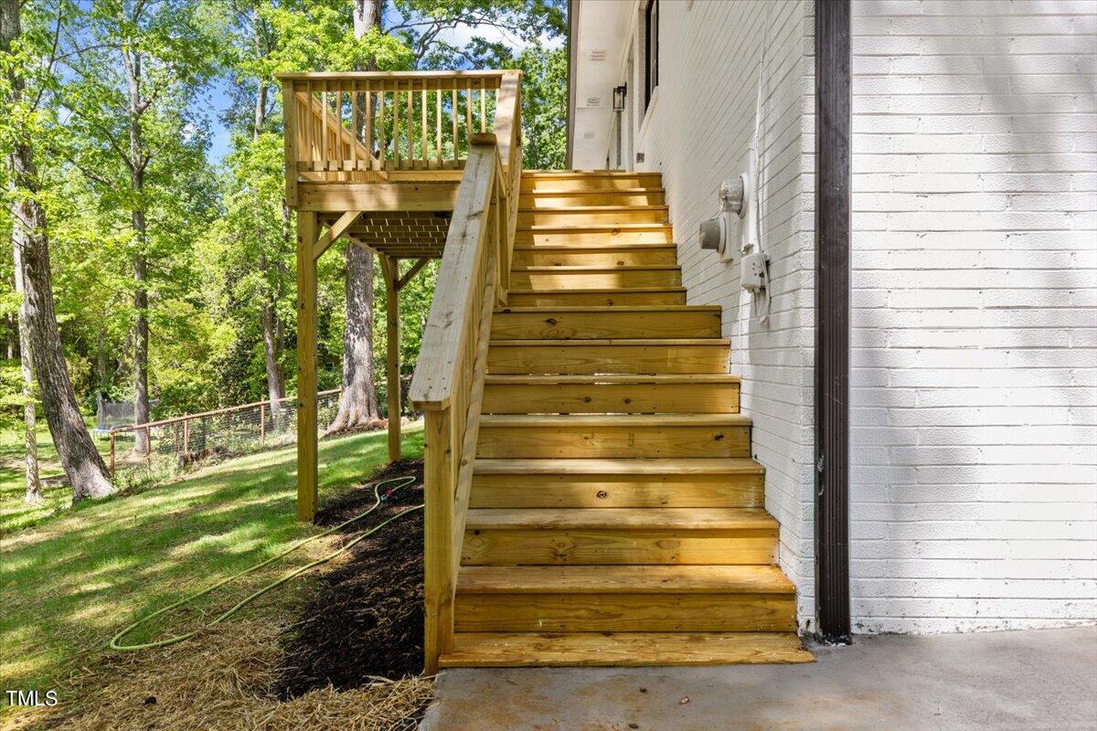 215 Latta Road Durham, NC 27712 - Photo 25 of 28 25-215 Latta Rd