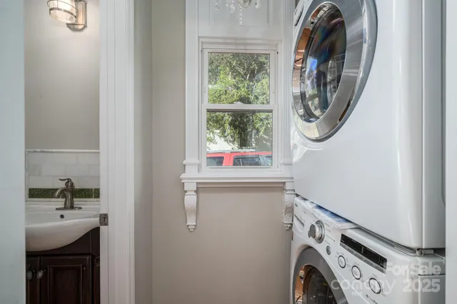 $375,000 | 1131 Woodvale Avenue, Gastonia, NC 28054