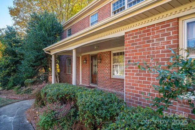 $375,000 | 1131 Woodvale Avenue, Gastonia, NC 28054