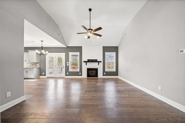 $2,300 | 830 Snapdragon Court, Clarksville, TN 37042