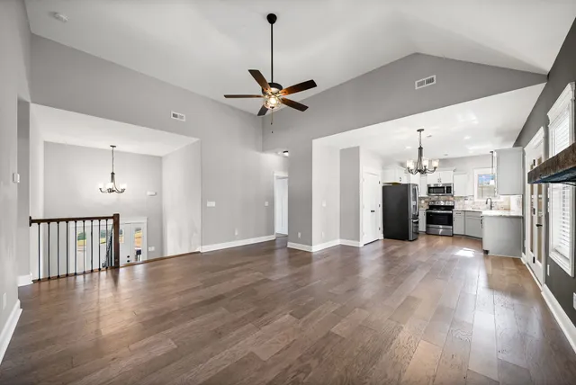 $2,300 | 830 Snapdragon Court, Clarksville, TN 37042