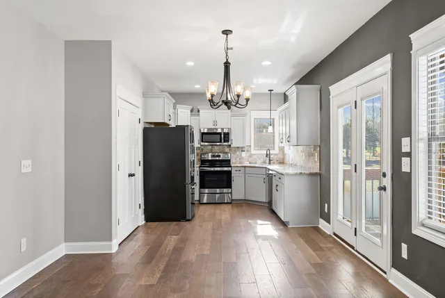 $2,300 | 830 Snapdragon Court, Clarksville, TN 37042