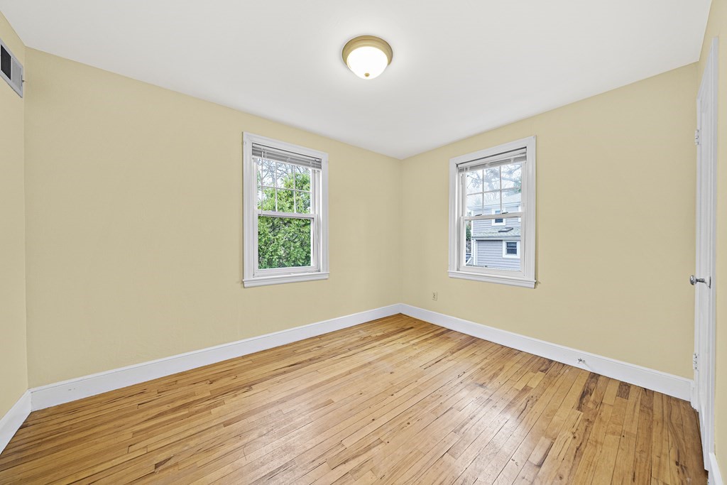 32 Paragon Road Boston, MA 02132 - Photo 12 of 16 Gallery Image 12