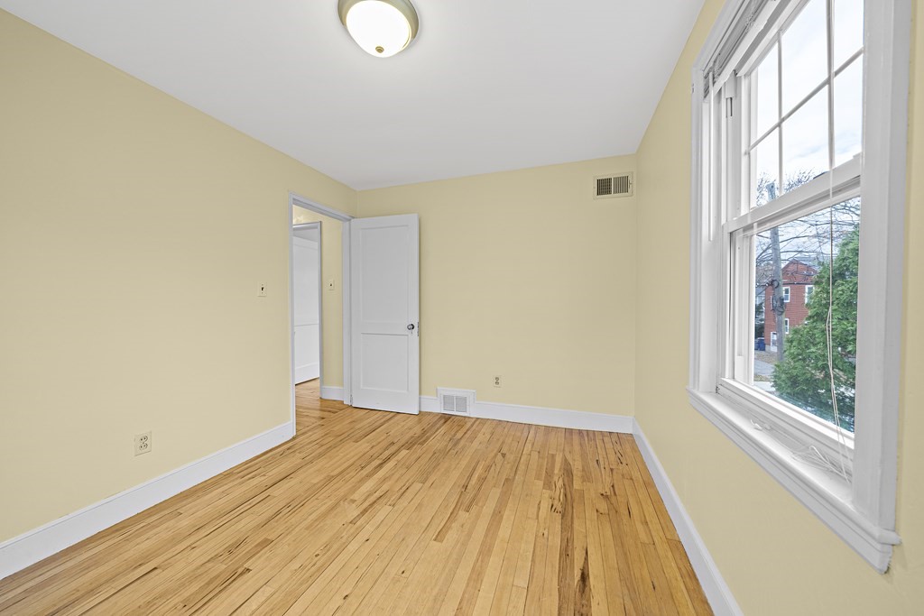 32 Paragon Road Boston, MA 02132 - Photo 13 of 16 Gallery Image 13