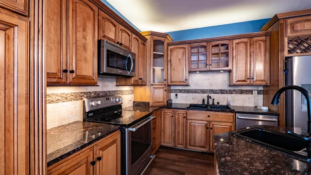 $549,900 | N5532 Spring Creek Road, Manawa, WI 54949