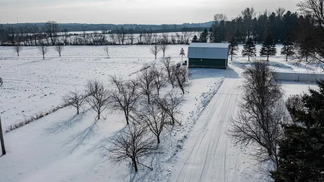$549,900 | N5532 Spring Creek Road, Manawa, WI 54949