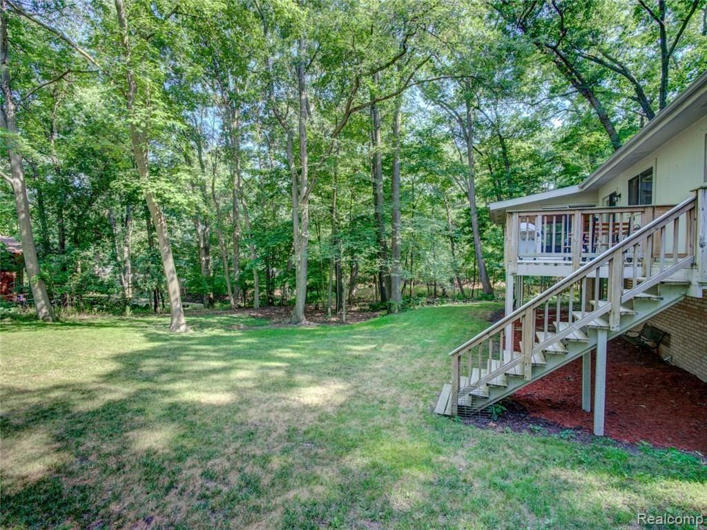 5745 Cobb Creek Road Rochester, MI 48306 - Photo 35 of 44 DSC03670_1_2_3_4.jpg
