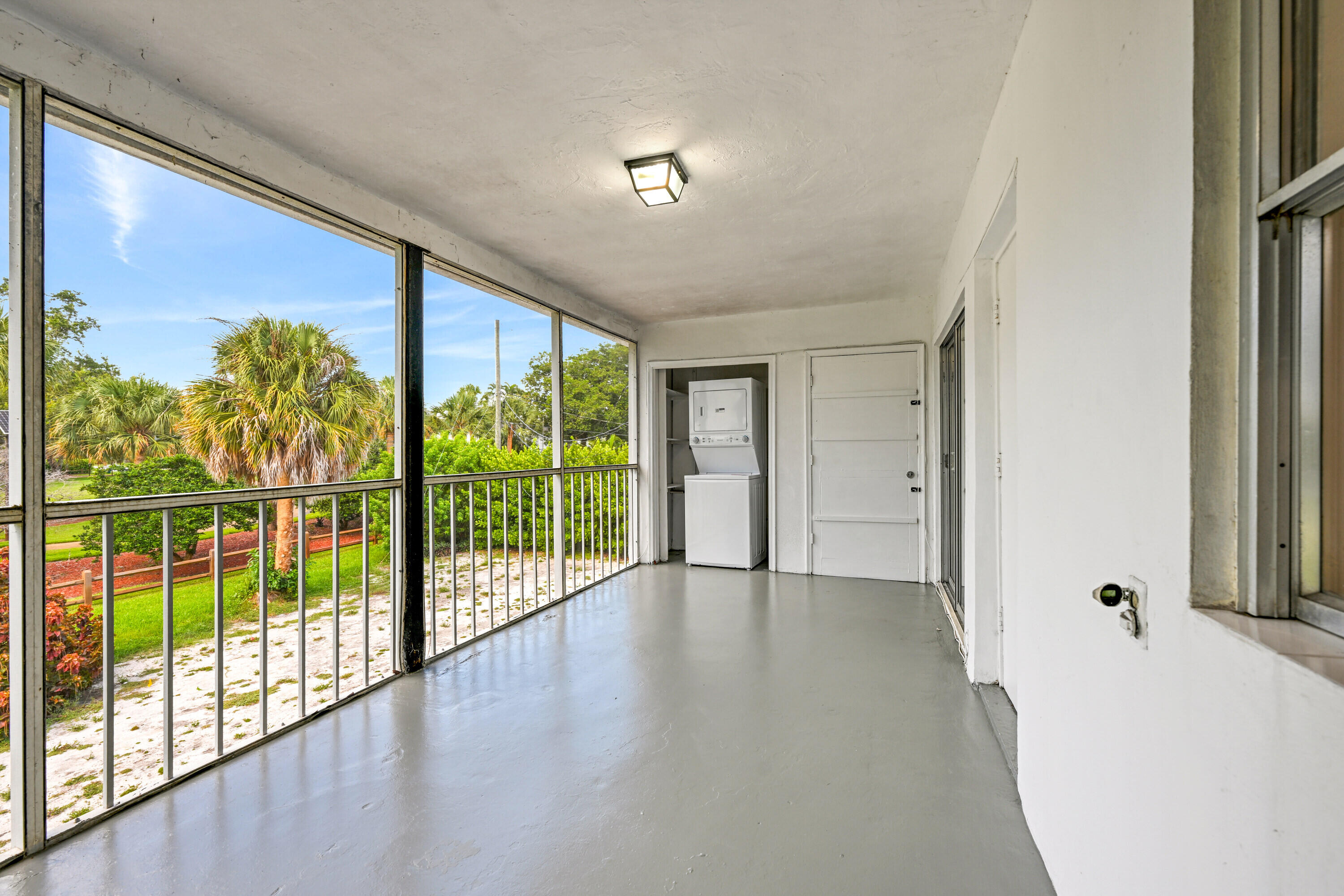 199 Southwest 15th Street, Unit 3 Boca Raton, FL 33432 - Photo 24 of 30 IMG_9934