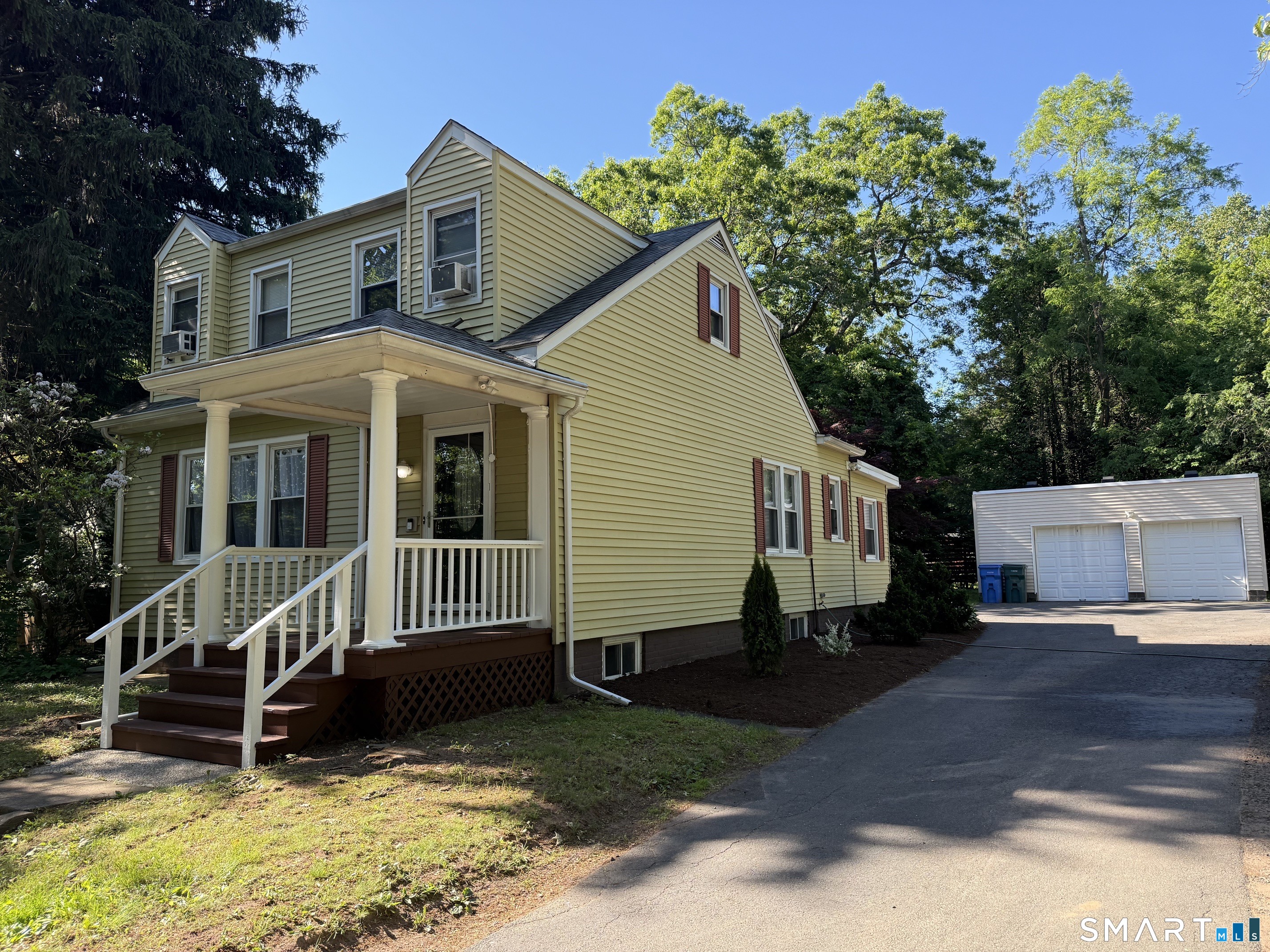 134 Forest Street Hamden, CT 06518 - Photo 2 of 21