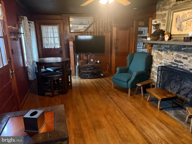 $2,700 | 7246 Sperryville Pike, Boston, VA 22713