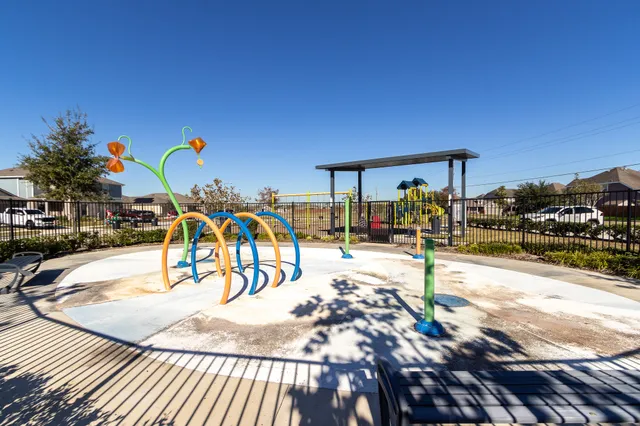 $1,900 | 1218 Colt Canyon Drive, Alvin, TX 77511