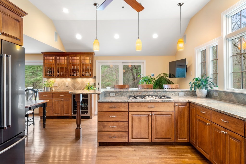 87 Harrington Ridge Road Sherborn, MA 01770 - Photo 15 of 42 Gallery Image 15