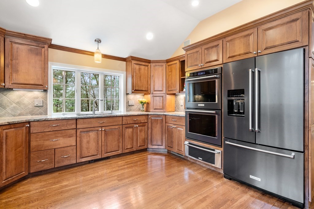 87 Harrington Ridge Road Sherborn, MA 01770 - Photo 17 of 42 Gallery Image 17