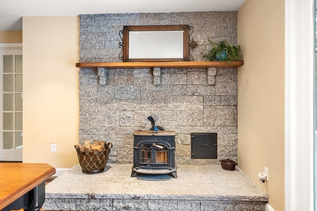 87 Harrington Ridge Road Sherborn, MA 01770 - Photo 18 of 42 Gallery Image 18