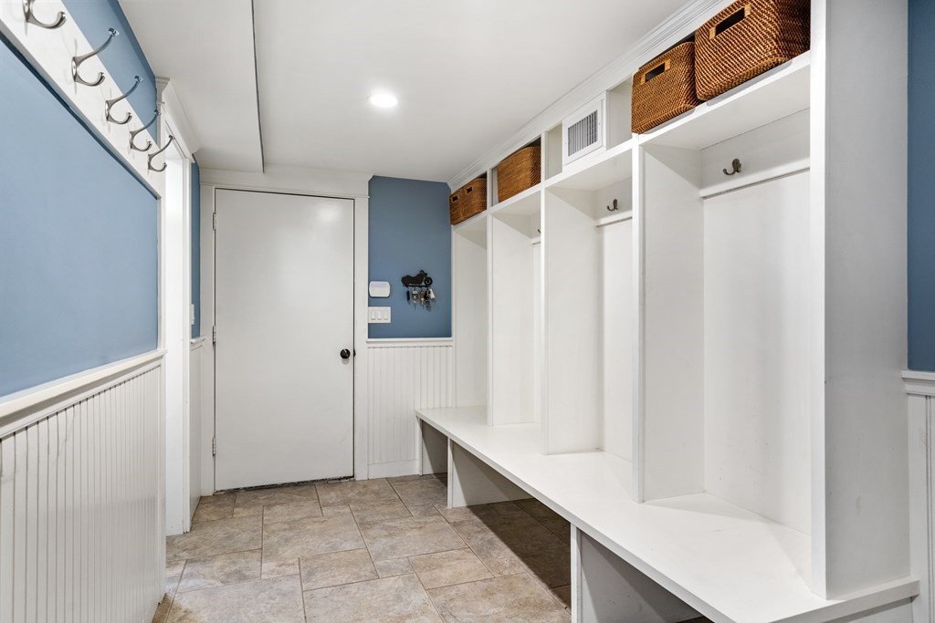 87 Harrington Ridge Road Sherborn, MA 01770 - Photo 30 of 42 Gallery Image 30