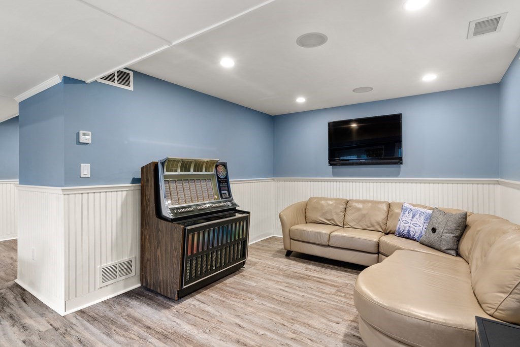 87 Harrington Ridge Road Sherborn, MA 01770 - Photo 33 of 42 Gallery Image 33