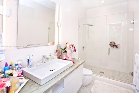 $8,450,000 | 165 Paloma Drive, Coral Gables, FL 33143