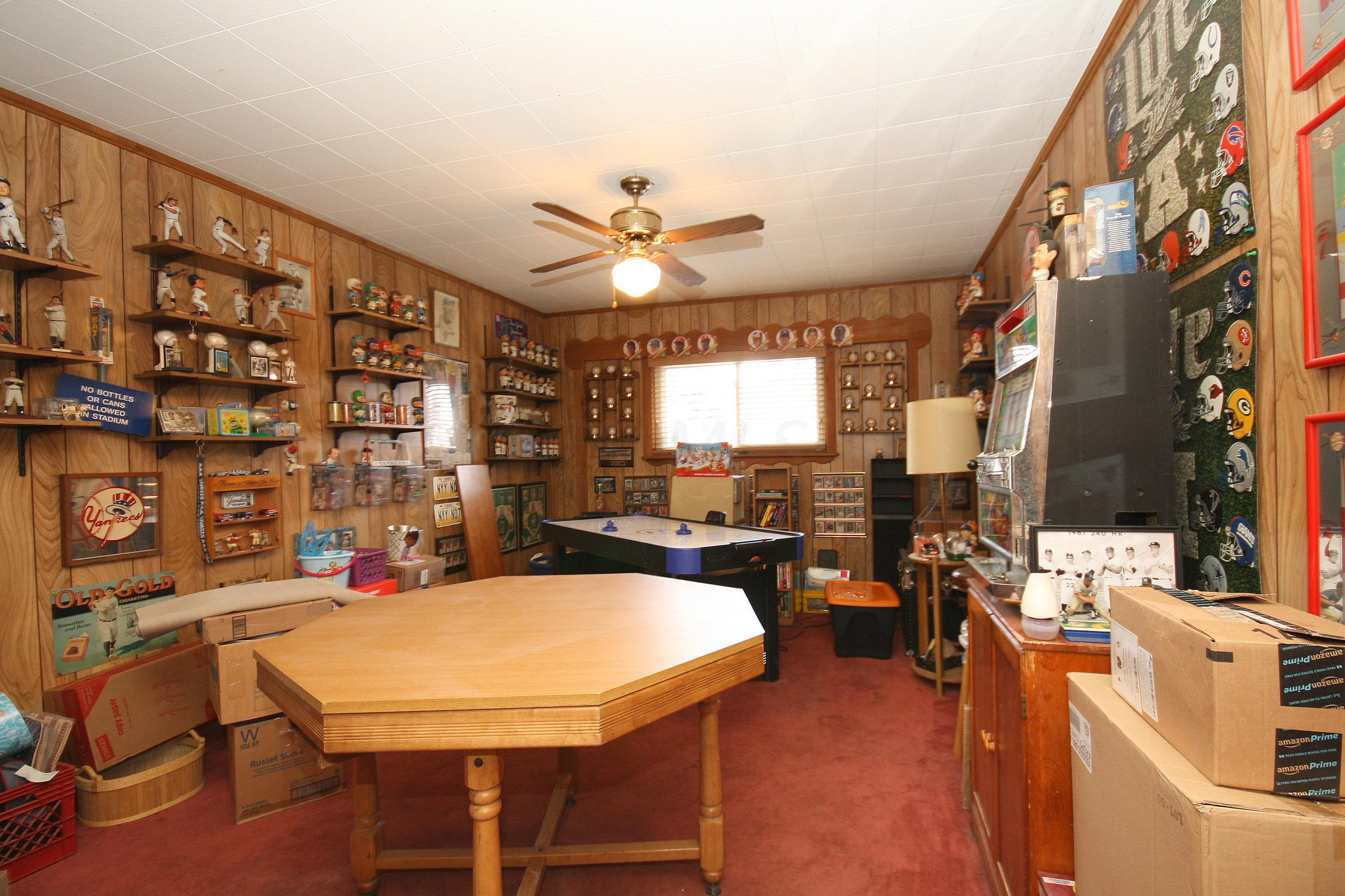 136 Regents Road Columbus, OH 43230 - Photo 6 of 18