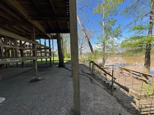 $130,000 | 6207 Lake Mary Road, Woodville, MS 39669