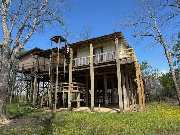 $130,000 | 6207 Lake Mary Road, Woodville, MS 39669