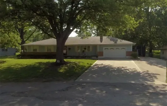 $115,000 | 8428 James A Reed Road, Raytown, MO 64138