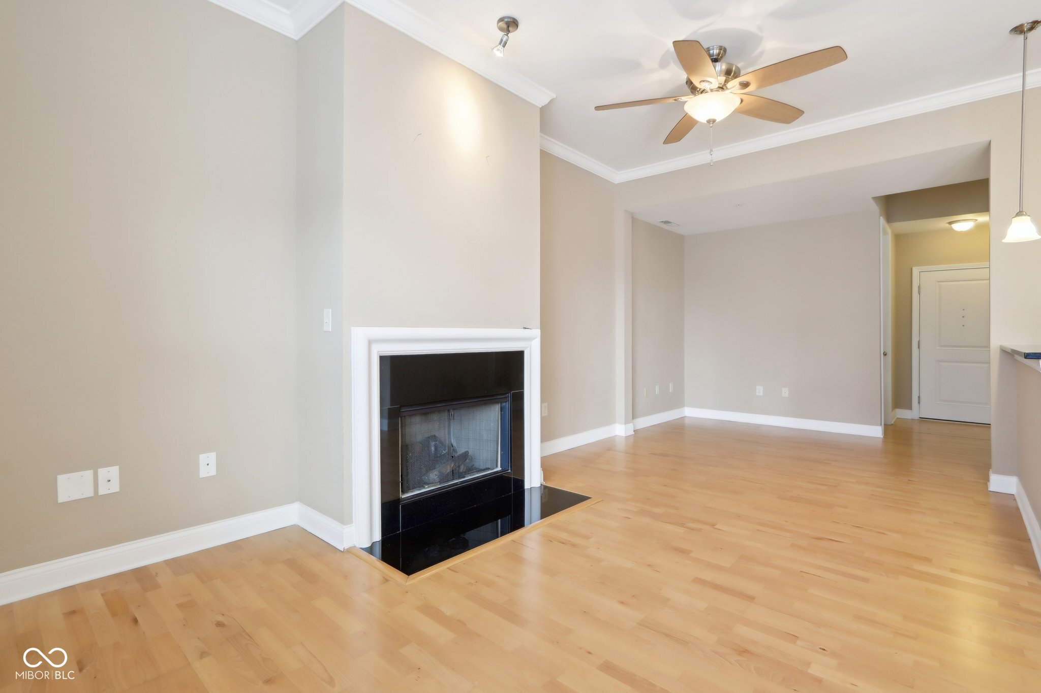 355 East Ohio Street, Unit 309 Indianapolis, IN 46204 - Photo 12 of 60