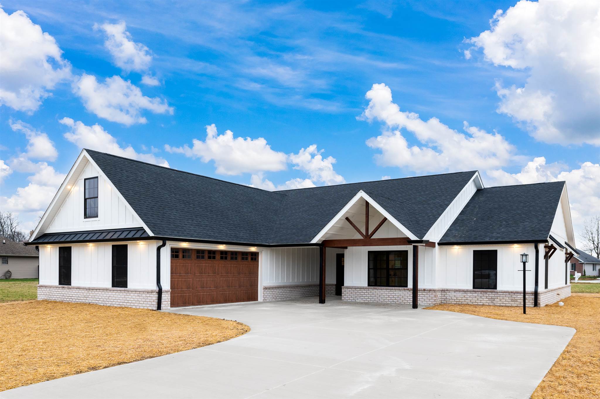 6213 Cumberland Road Muncie, IN 47304 - Photo 1 of 27 Gallery Image 1