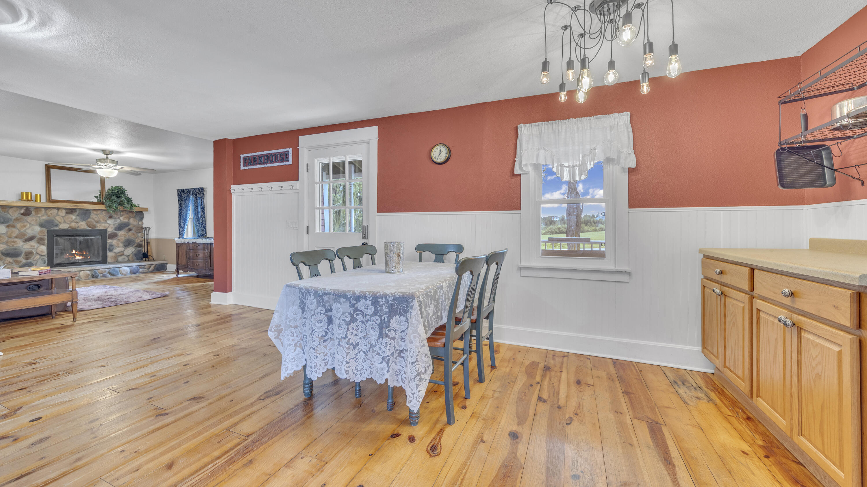 W4568 County Rd F Lyndon, WI 53093 - Photo 14 of 32 Dining Room 1