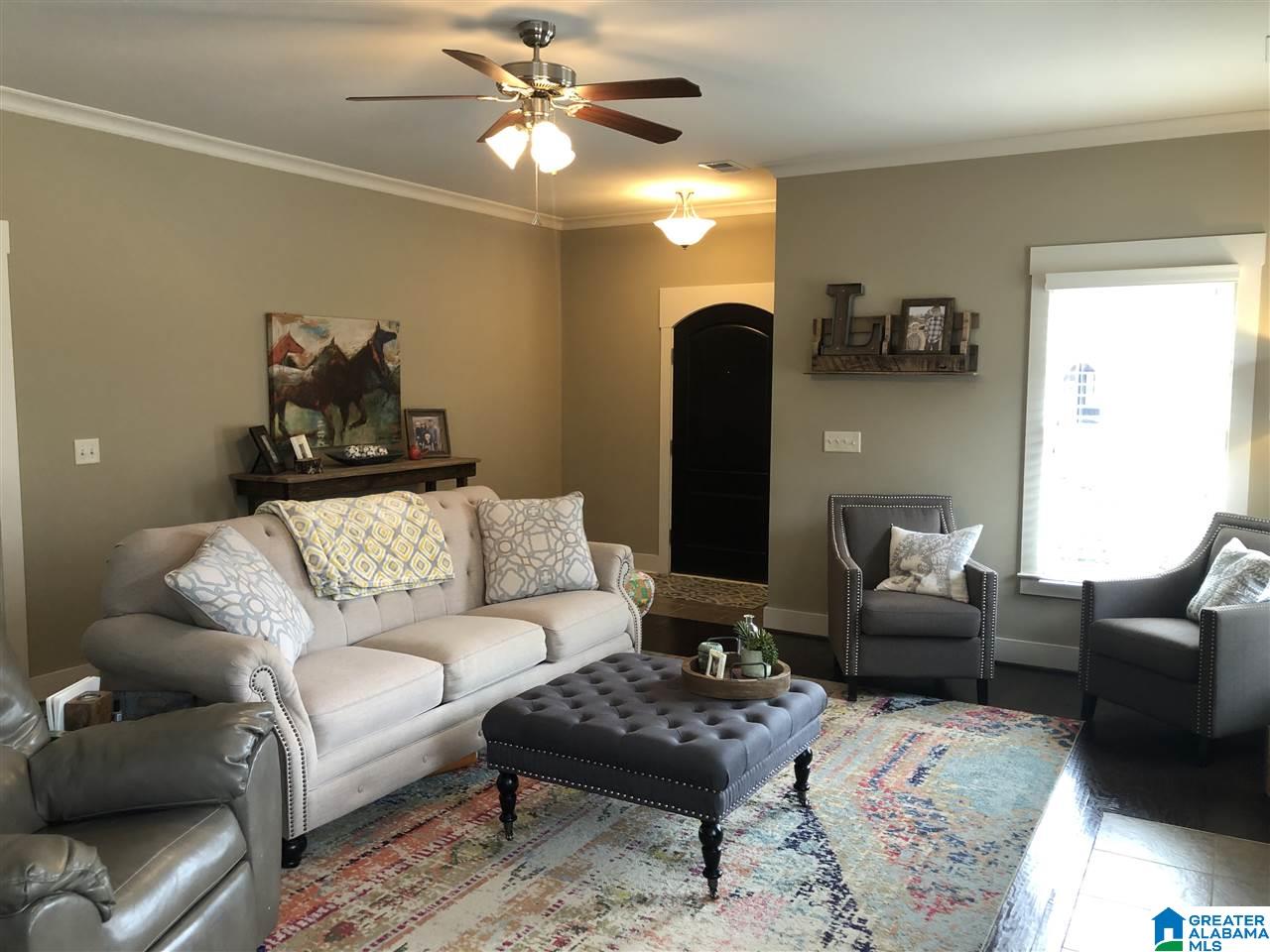 1158 Emerald Ridge Drive Calera, AL 35040 - Photo 4 of 20 Gallery Image 4