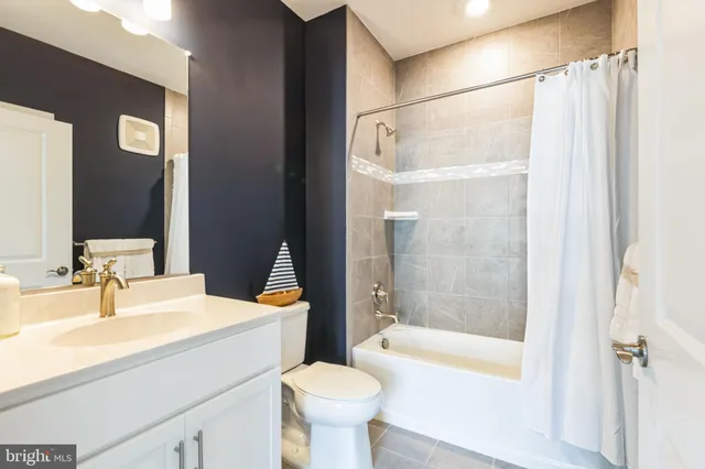 $368,990 | 406 Bold Ruler Court, Unit 203, Havre de Grace, MD 21078