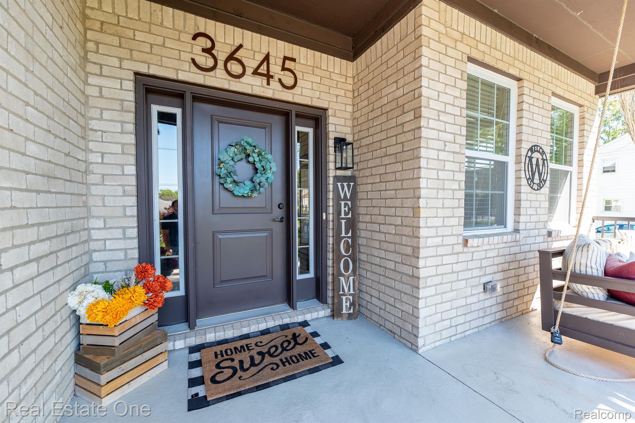 3645 Cone Avenue Rochester, MI 48309 - Photo 3 of 60 Gallery Image 3