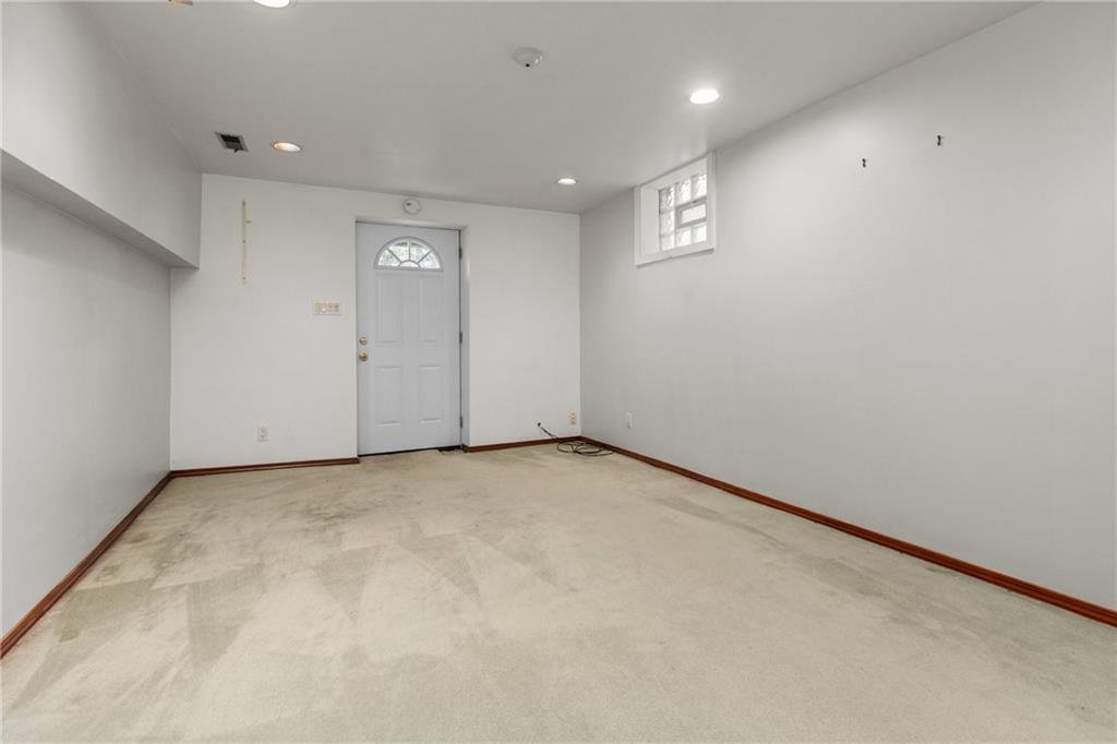 4148 Beehner Road Pittsburgh, PA 15217 - Photo 26 of 29 Gallery Image 26