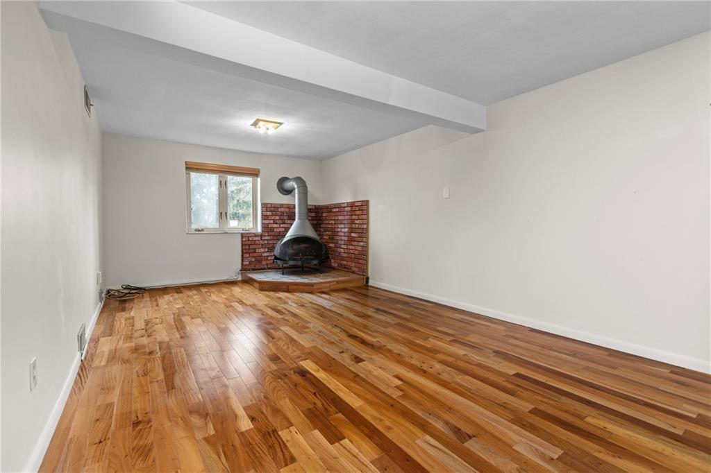 4148 Beehner Road Pittsburgh, PA 15217 - Photo 4 of 29 Gallery Image 4