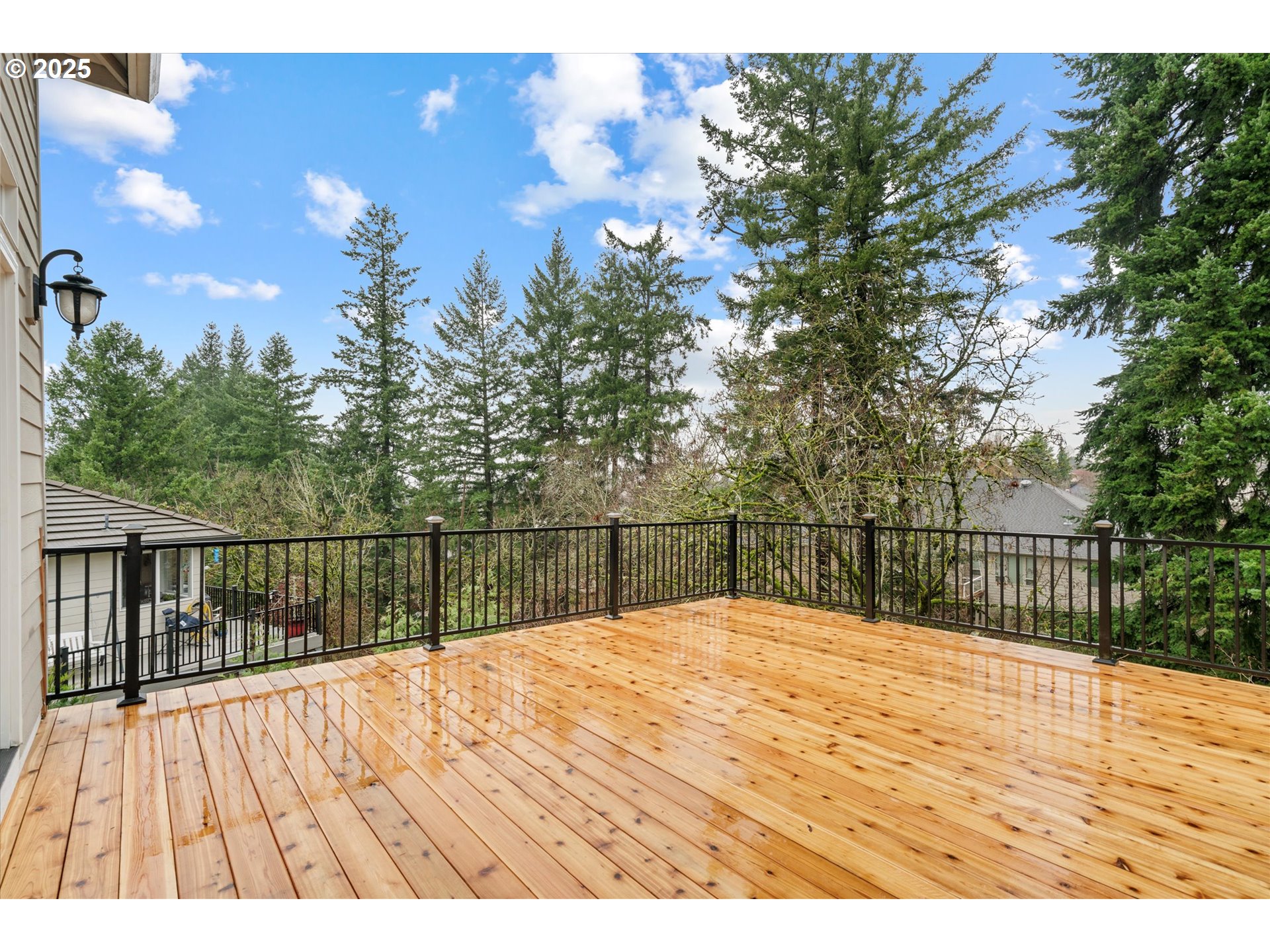 2711 Northwest 28th Circle Camas, WA 98607 - Photo 19 of 45 a view of balcony and deck