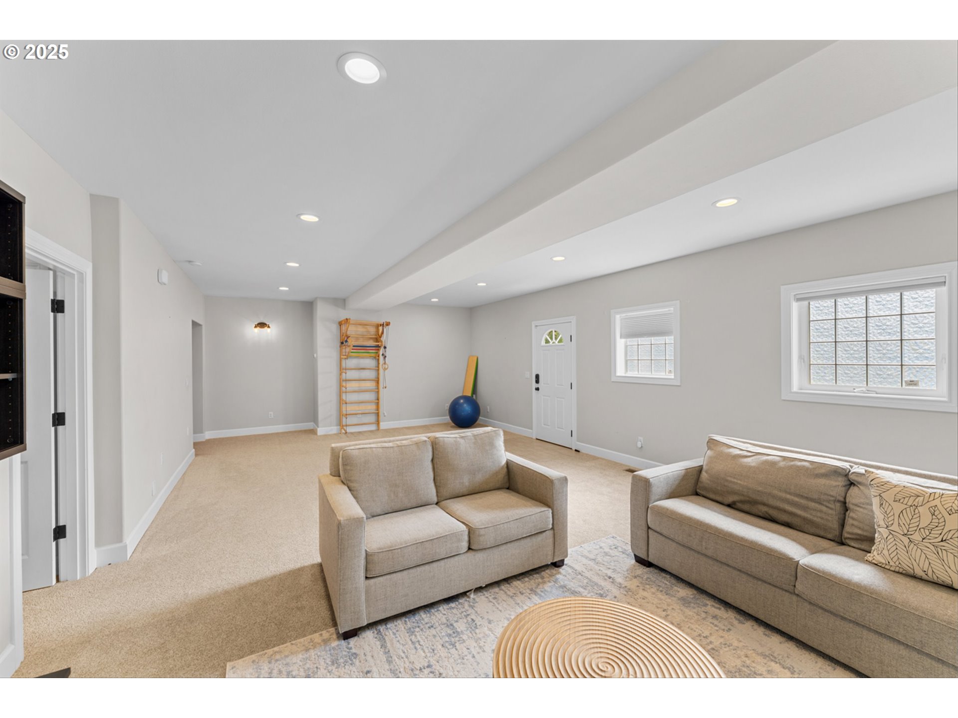 2711 Northwest 28th Circle Camas, WA 98607 - Photo 33 of 45 a living room with furniture and a couch