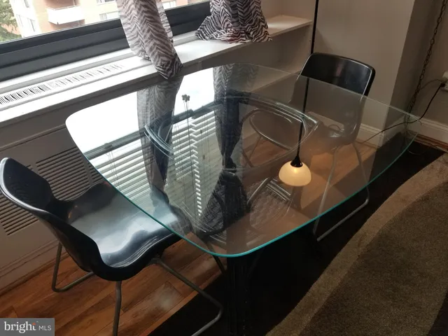 $2,200 | 1021 Arlington Boulevard, Unit 904, Arlington, VA 22209