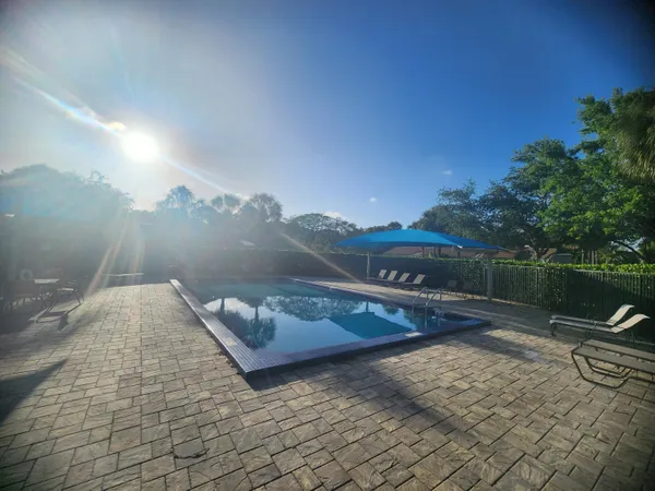 $2,400 | 63 Meadows Drive, Unit 6C, Boynton Beach, FL 33436