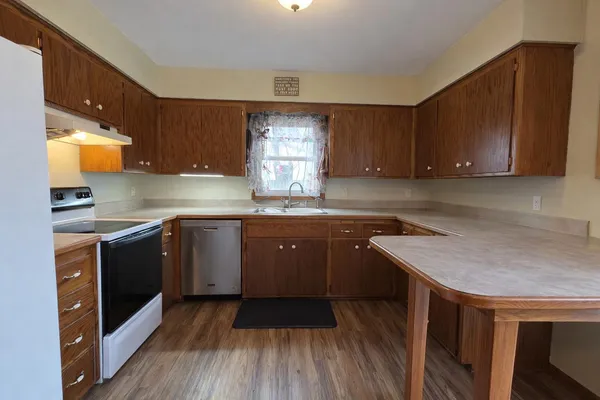 $259,900 | 124 South Concord Avenue, Watertown, WI 53094