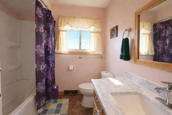 $259,900 | 124 South Concord Avenue, Watertown, WI 53094