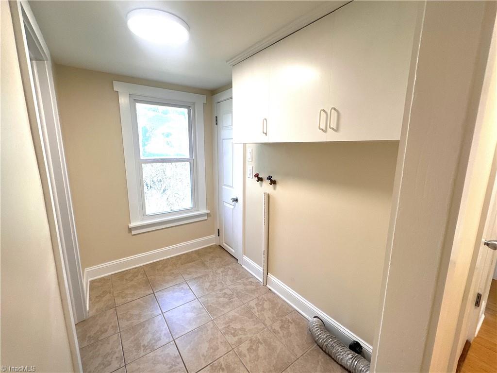 333 Sandy Flats Road North Wilkesboro, NC 28659 - Photo 12 of 16 Laundry Room on Main