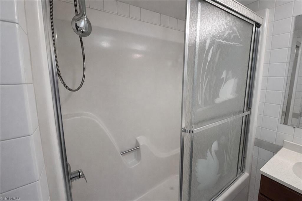 333 Sandy Flats Road North Wilkesboro, NC 28659 - Photo 10 of 16