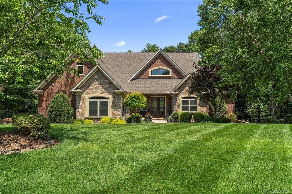 425 Hendon Row Fort Mill, SC 29715 - Photo 1 of 47 Gallery Image 1