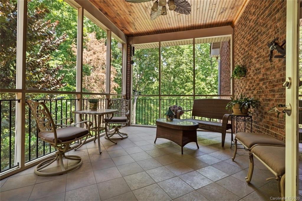425 Hendon Row Fort Mill, SC 29715 - Photo 17 of 47 Gallery Image 17