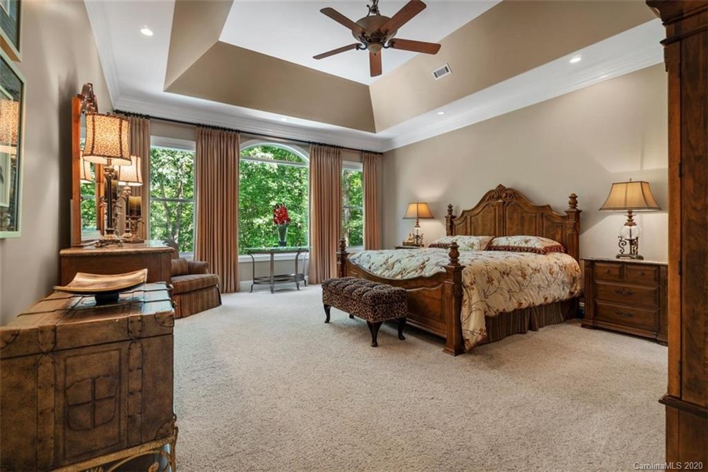 425 Hendon Row Fort Mill, SC 29715 - Photo 18 of 47 Gallery Image 18